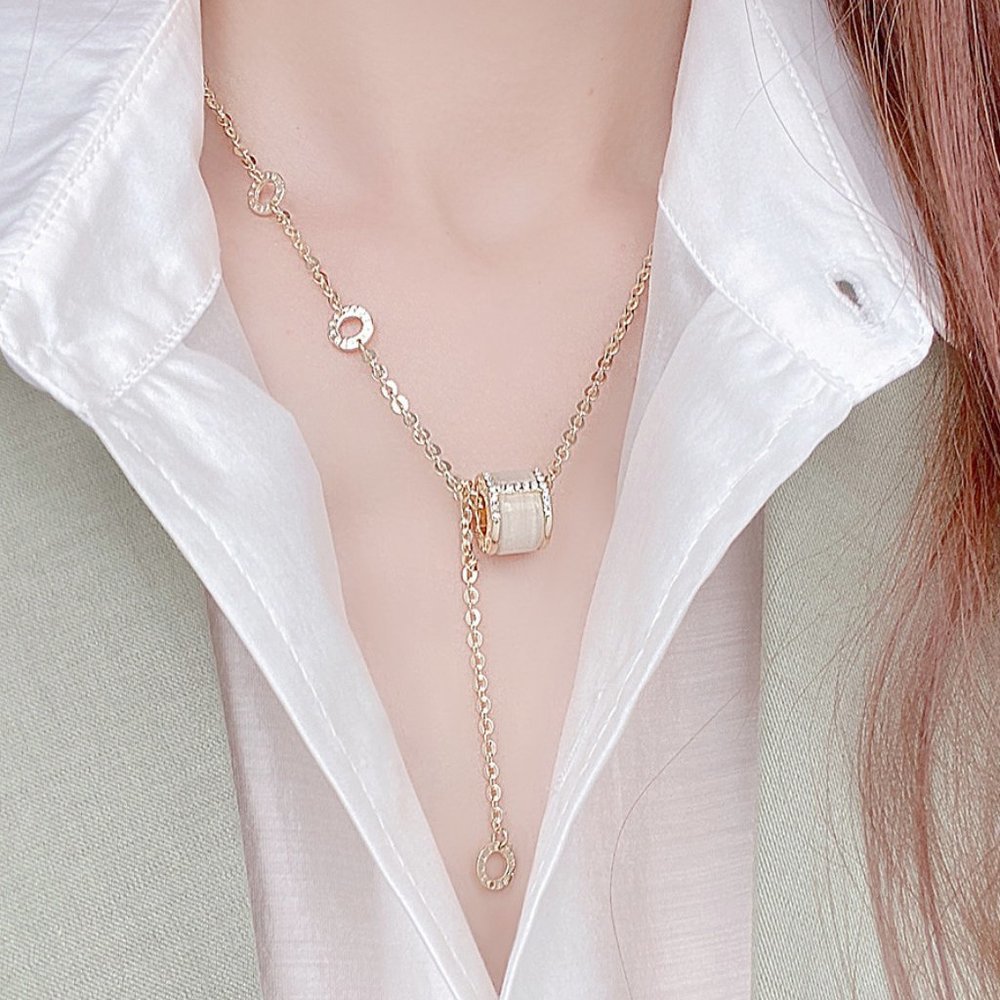 NEW 14K Gold Plated Diamond Circle Drop Necklace - Picture 2 of 11